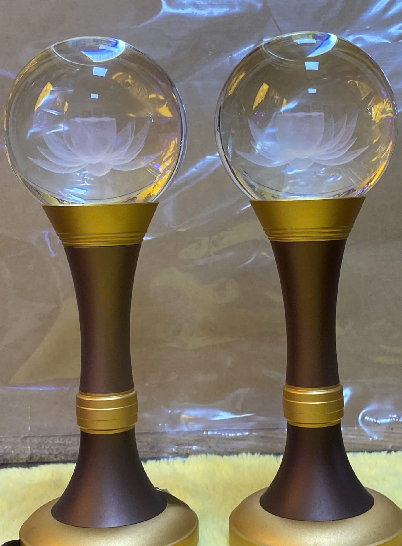 Đèn Sen Cầu Chân Đồng